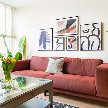 Apartment The Chelsea Arms - Bright 3bdr With Garden & Private Parking London