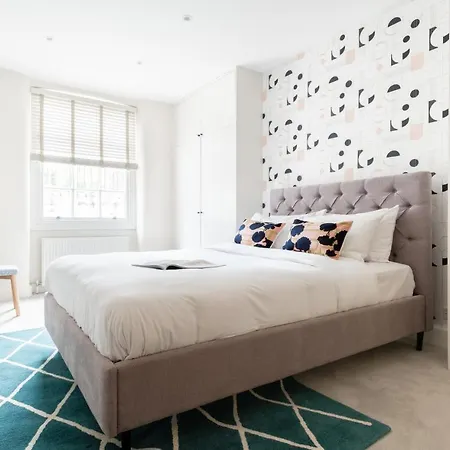 The Chelsea Arms - Bright 3bdr With Garden & Private Parking