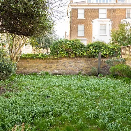 The Chelsea Arms - Bright 3bdr With Garden & Private Parking *