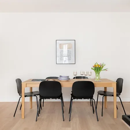 The Chelsea Arms - Bright 3bdr With Garden & Private Parking Apartment