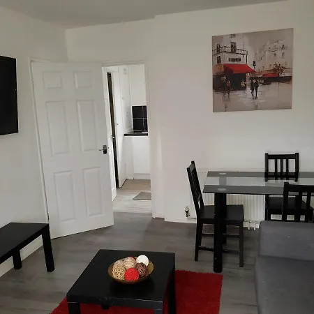 Barnfield Place *