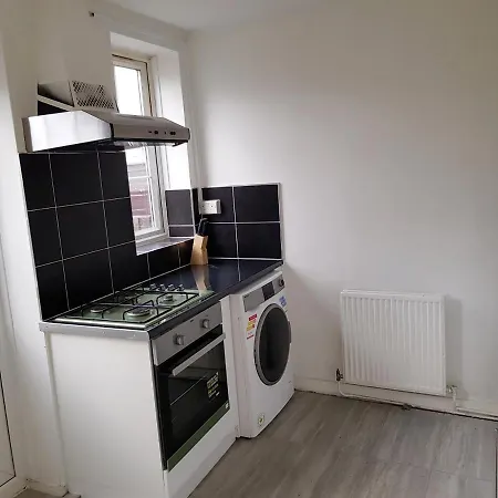 Apartment Barnfield Place Edgware
