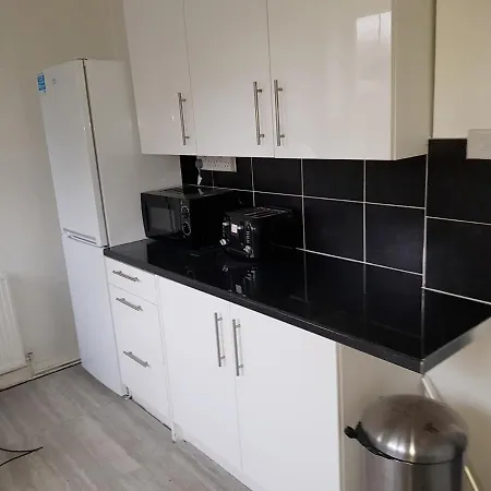 Barnfield Place Appartement *