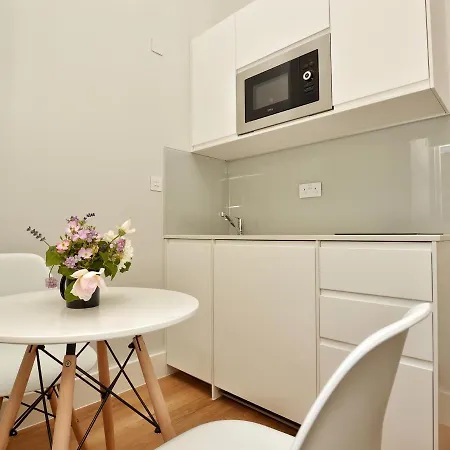 Ξενοδοχείο με διαμερίσματα The Portobello Serviced By Stayprime Λονδίνο