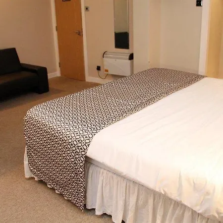 Oyo Lansdowne 2* Croydon kerület