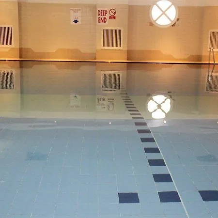 Oyo Lansdowne Szálloda 2*