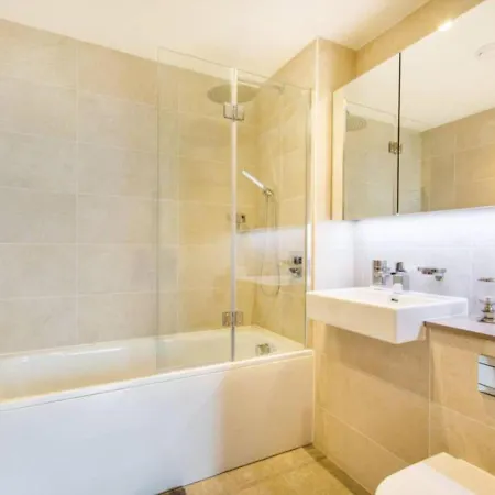 Luxurious Serviced In