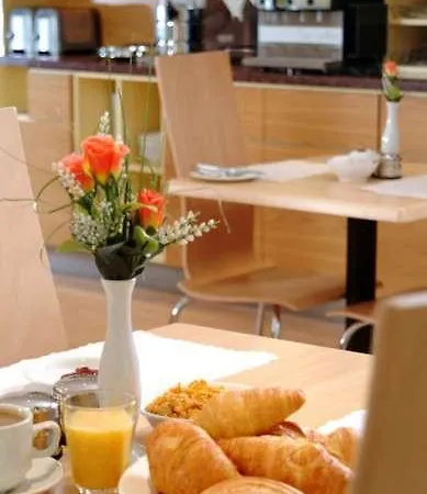 Continental Kensington 3* Londýn