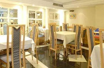 Royal Eagle Hotel