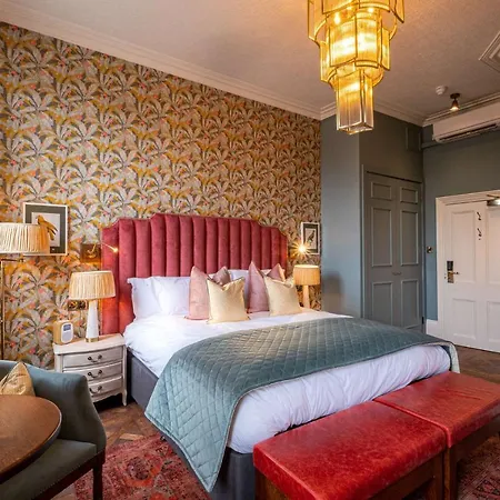 Hotel The Park Teddington