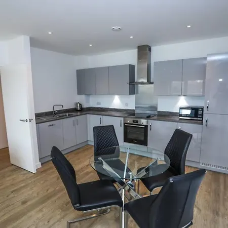 Exquisite One Bed Apartment London