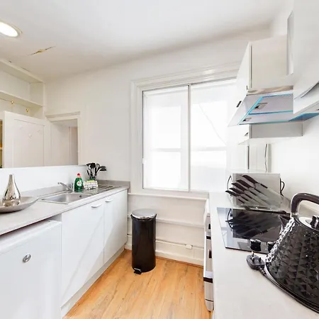 Park Lane Jermyn Street Apartment *