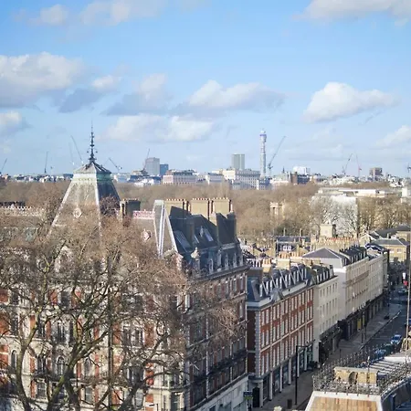 The Clermont London, Victoria Hotel 4*