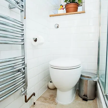 Stylish 1 Bedroom Flat In Vauxhall Apartment *