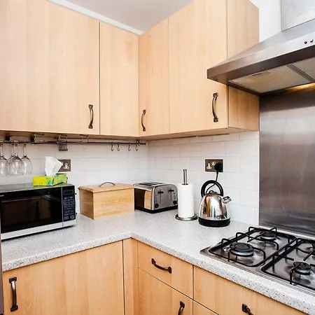 Stylish 1 Bedroom Flat In Vauxhall *