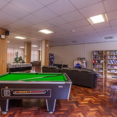 Lse Carr-saunders Hall * Londýn
