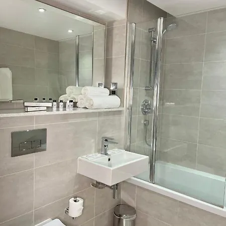 Aparthotel So Park Battersea 4*