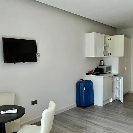 So Park Battersea 4* London
