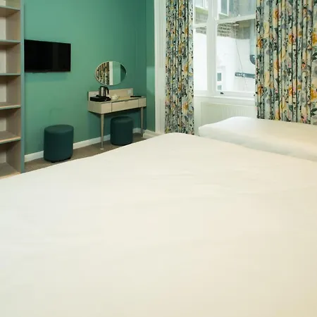 Hotel Caring London