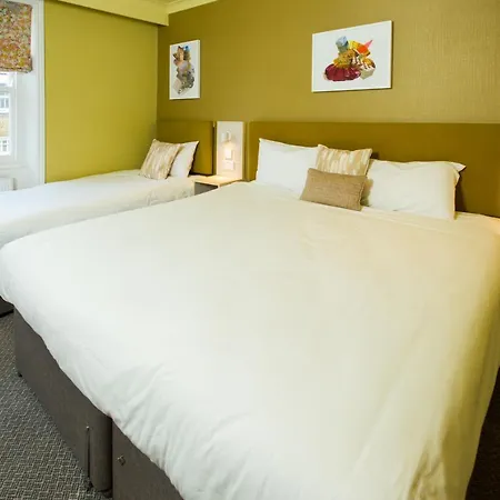 Hotel Caring London