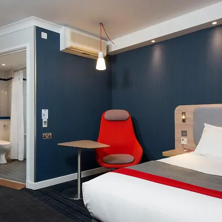 Holiday Express London-hammersmith By Ihg Hotel London