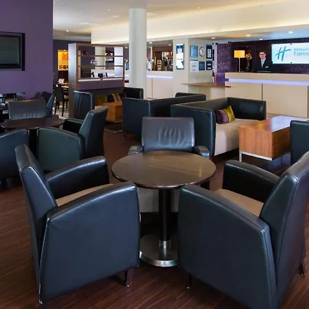 Holiday Express Greenwich By Ihg Hotel 3*