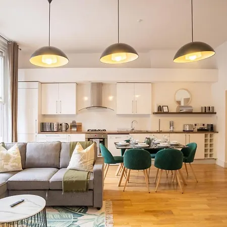 Perfect For Business & Corporate Stays - Three Bed With View Shoreditch * لندن