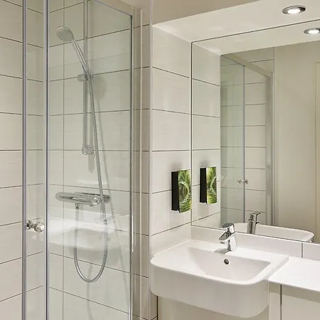 Premier London Hotel 3*
