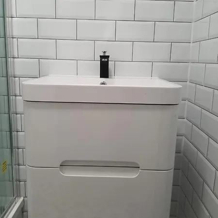 In With Shared Bathroom