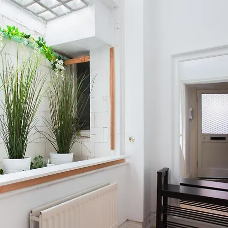 Spacious 1 Bed Sloane Square *