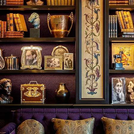 L Oscar Hotel London