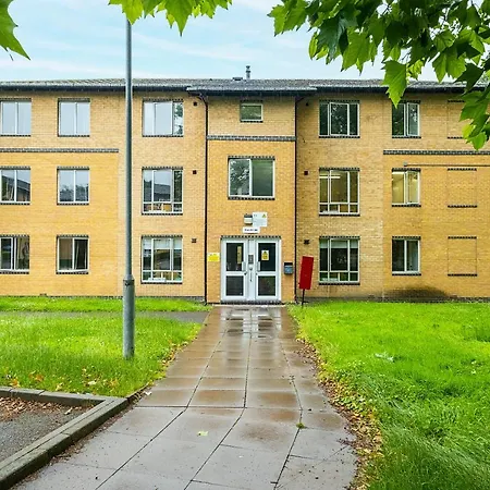 Guest house Private In Colindale - Sk