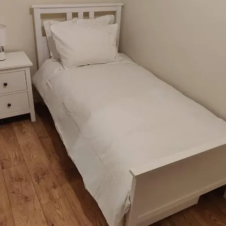 Apartment Battersea 3-bedroom With Patio Garden *
