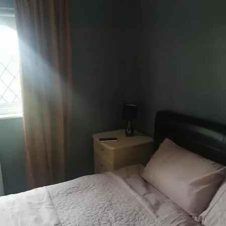23 Crowhurst Way אורפינגטון