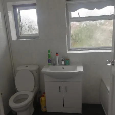 23 Crowhurst Way *