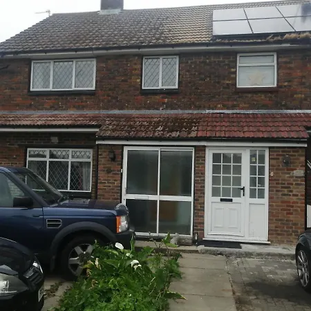 23 Crowhurst Way *
