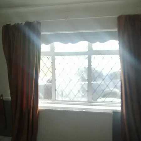 23 Crowhurst Way אורפינגטון