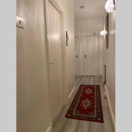Apartment Penge West Retreat London