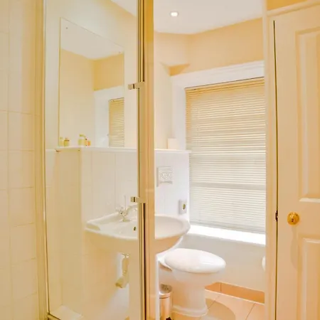 Apartment Leicester Square London