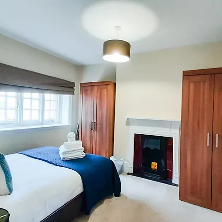 Leicester Square Apartment