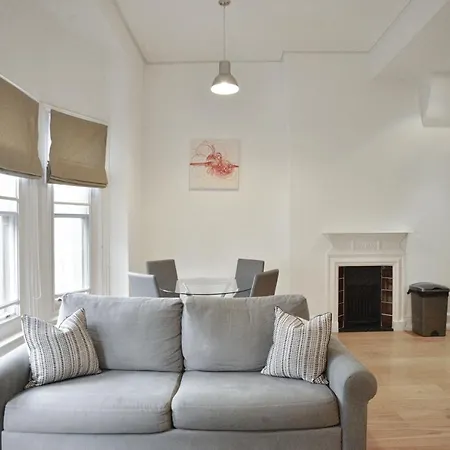 Leicester Square Apartment