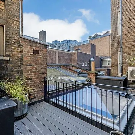 Covent Garden & Drury Lane Apartment *