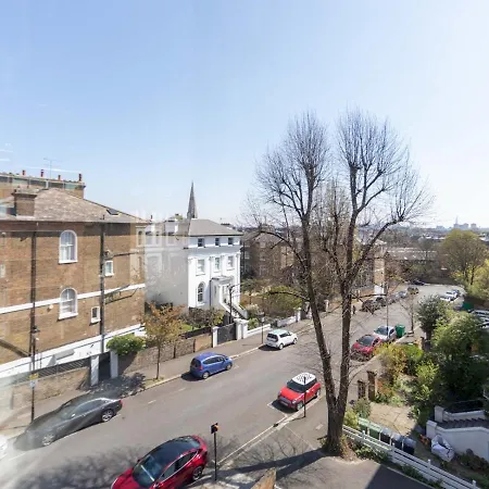 Pass The Keys Cosy 1 Bedroom Studio In Belsize Park 런던