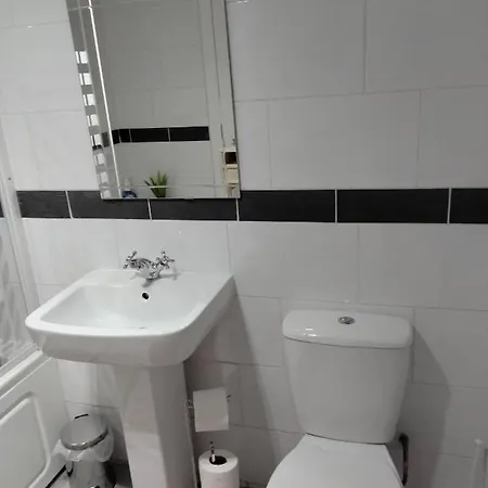 Penge West Retreat *