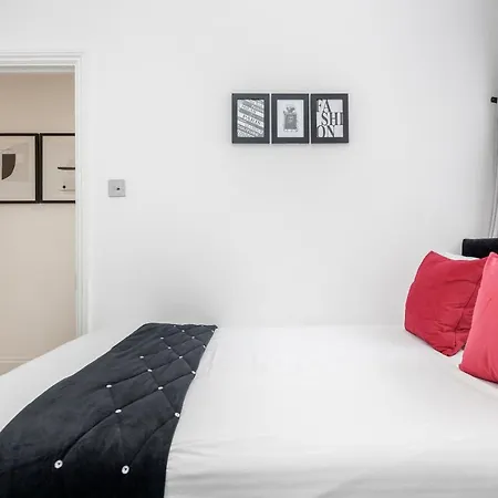 Apartment Oxford Street 2 Bed