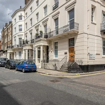 Oxford Street 2 Bed