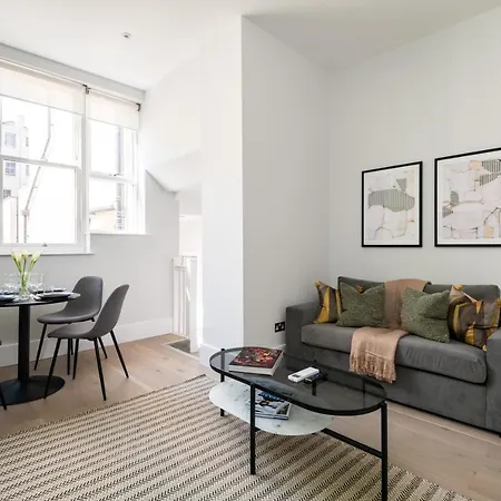 Apartment Queensberry Place By Stayo *