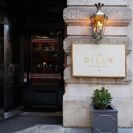 Hotel The Dilly
