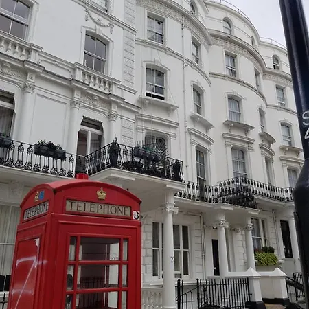 Central Hotell *