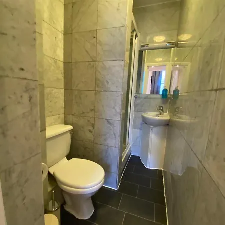 Apartment F5- Mezzanine Fits 3 Near Paddington *